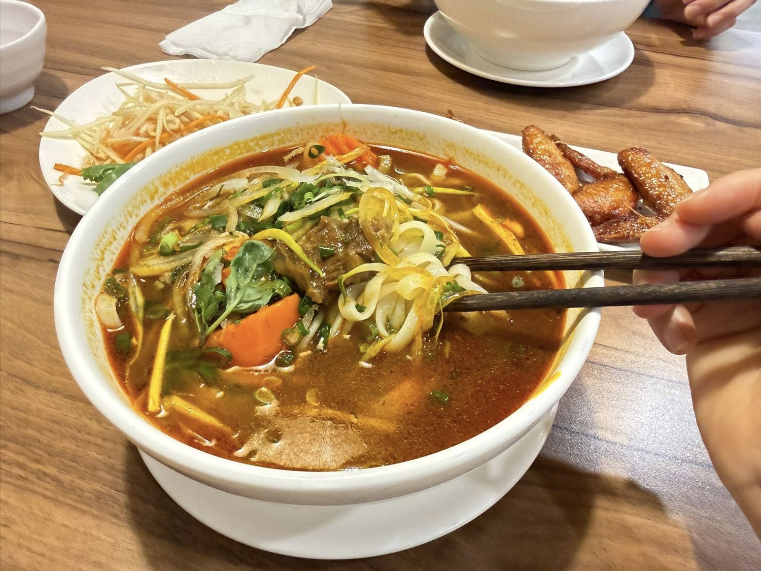 Phở Nhớ 越式料理 越南人最愛的越南餐廳~台南人我服輸!!文末附菜單!! - 第5張圖 Phở Nhớ 越式料理 越南人最愛的越南餐廳~台南人我服輸!!文末附菜單!!